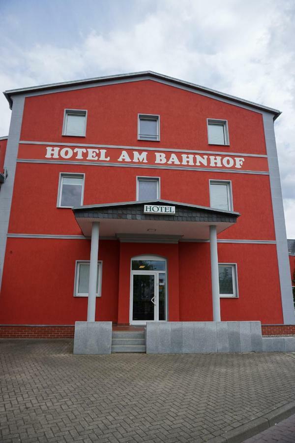 Hotel Am Bahnhof Waren  Luaran gambar